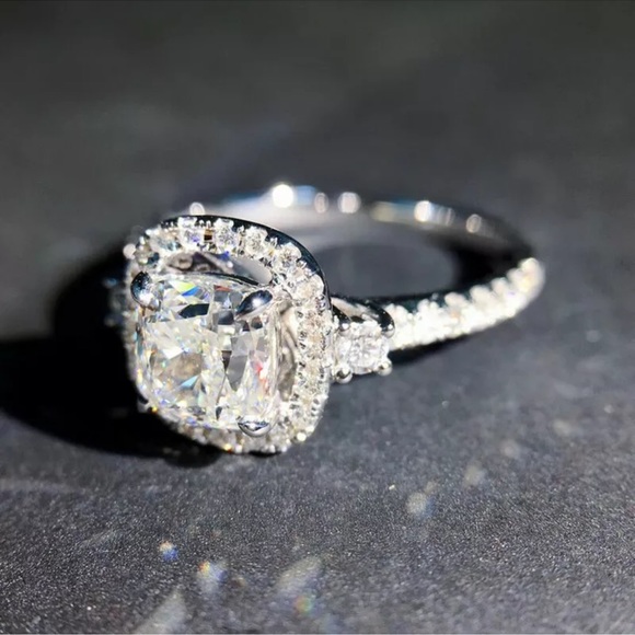 Shine Women 925 Silver Rings Cubic Zirconia Ring - Picture 2 of 4